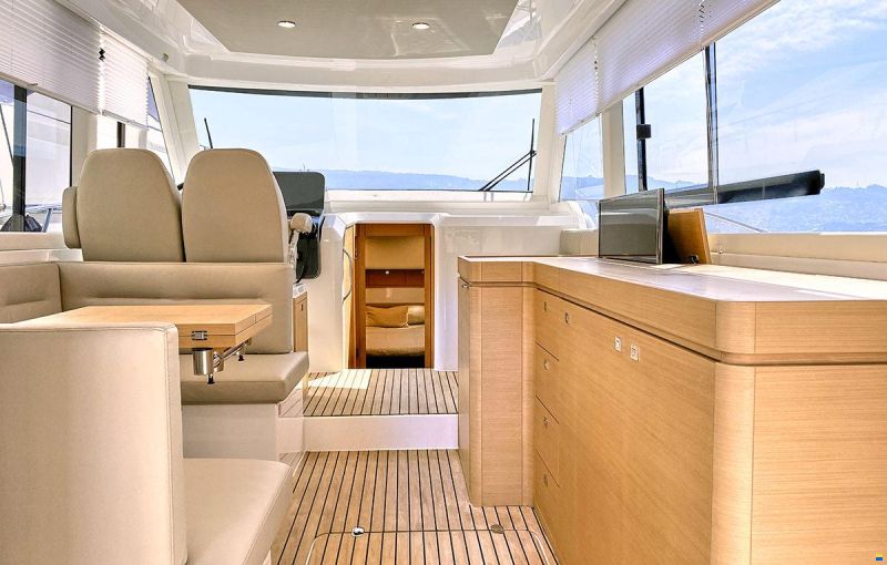Rodman 1290 Evolution Flybridge