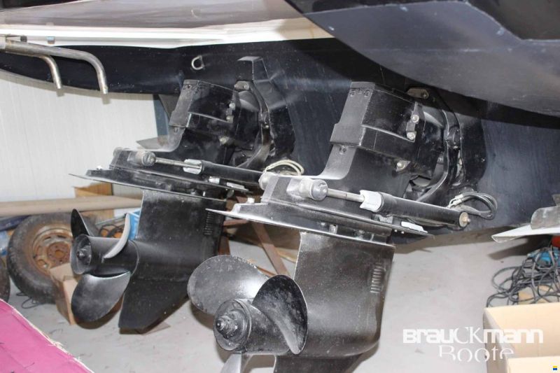 Maxum 3300 SCR