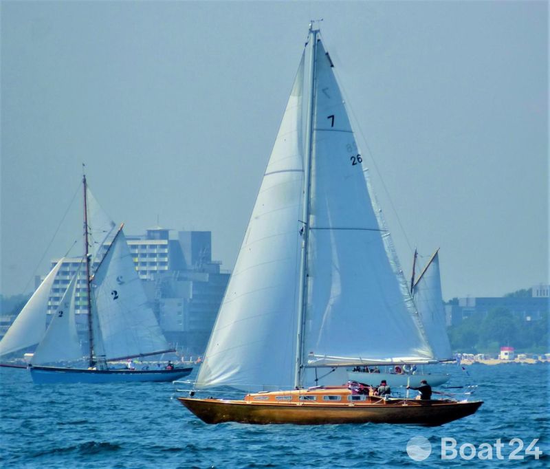 Klassisch elegante 7 KR Segelyacht