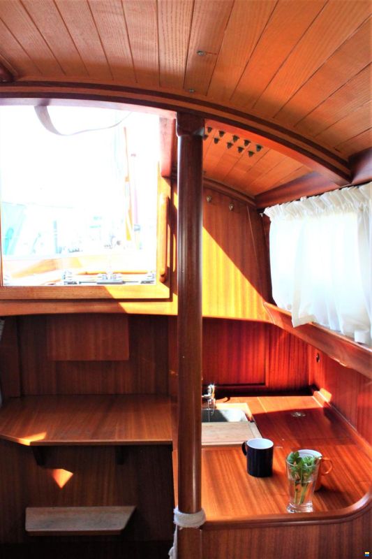 Klassisch elegante 7 KR Segelyacht