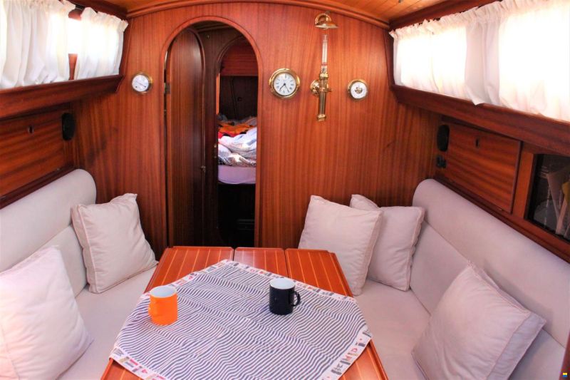 Klassisch elegante 7 KR Segelyacht