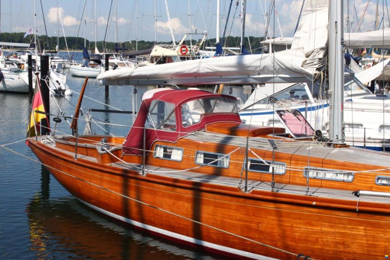 Klassisch elegante 7 KR Segelyacht