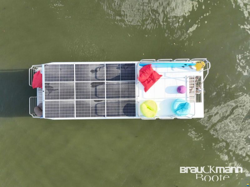 Werftbau Solar Hausboot 2022