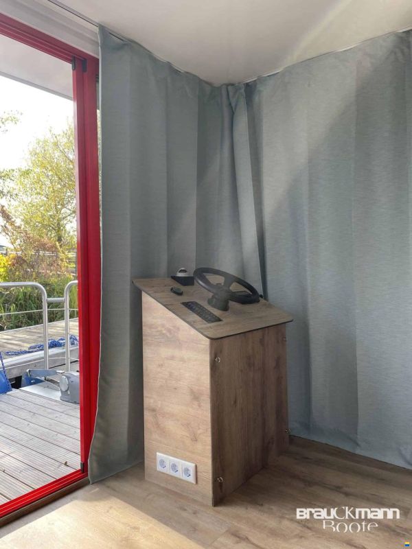Werftbau Solar Hausboot 2022