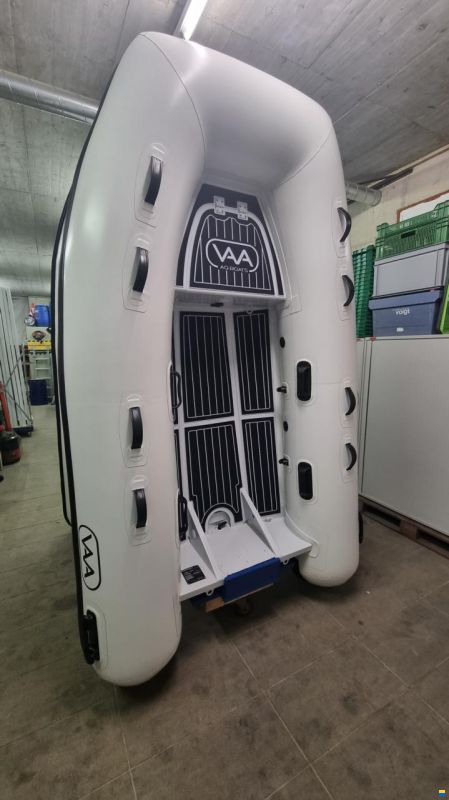 VAA AQ LUX RIB