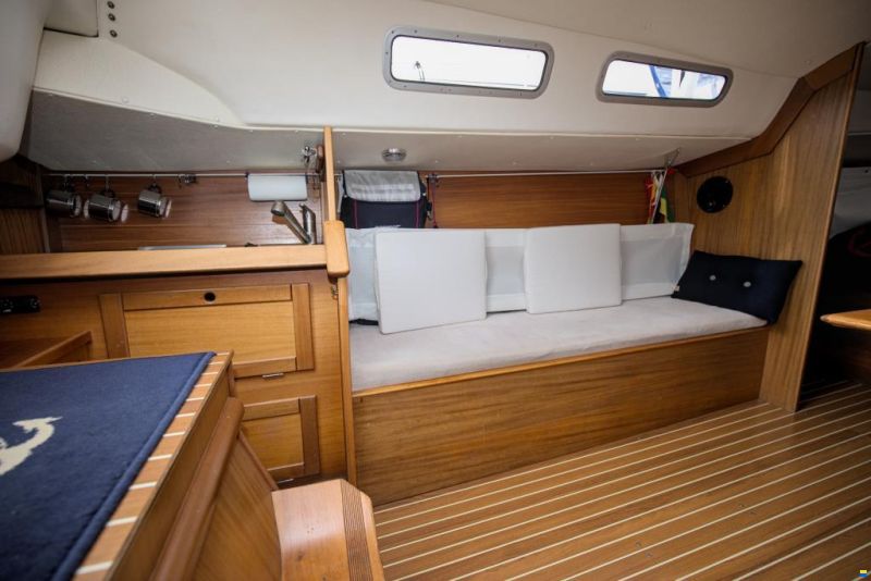 Hanse 301