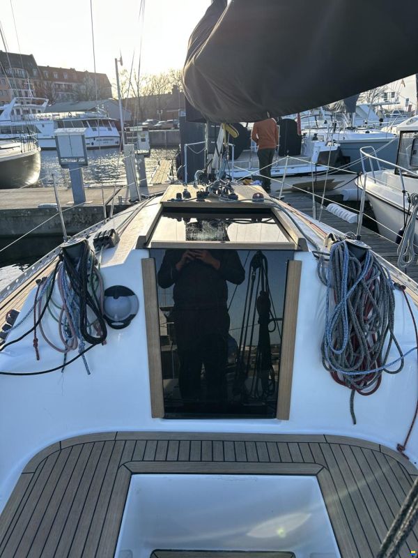 Hanse 301