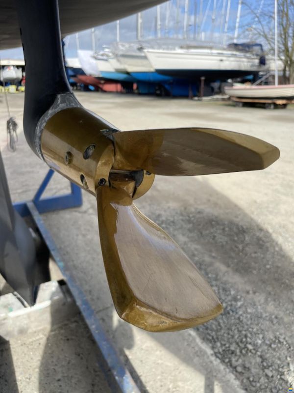 Hanse 301