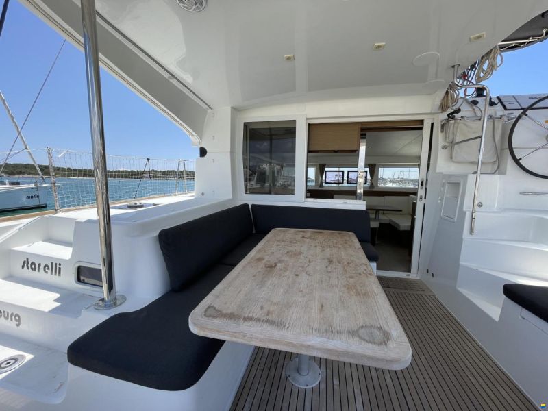 Lagoon 40