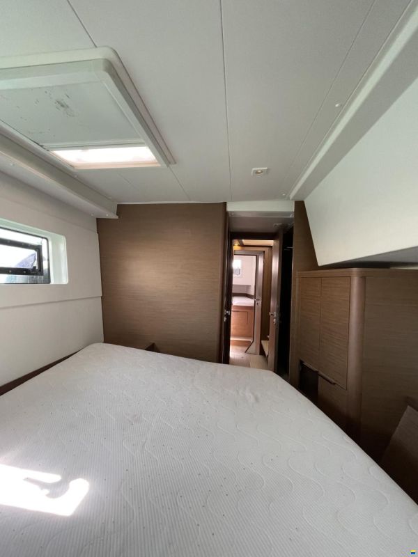 Lagoon 40