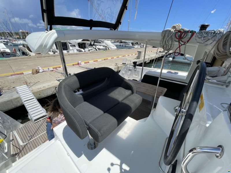 Lagoon 40