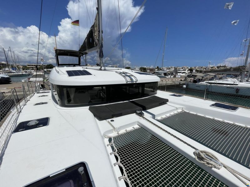 Lagoon 40