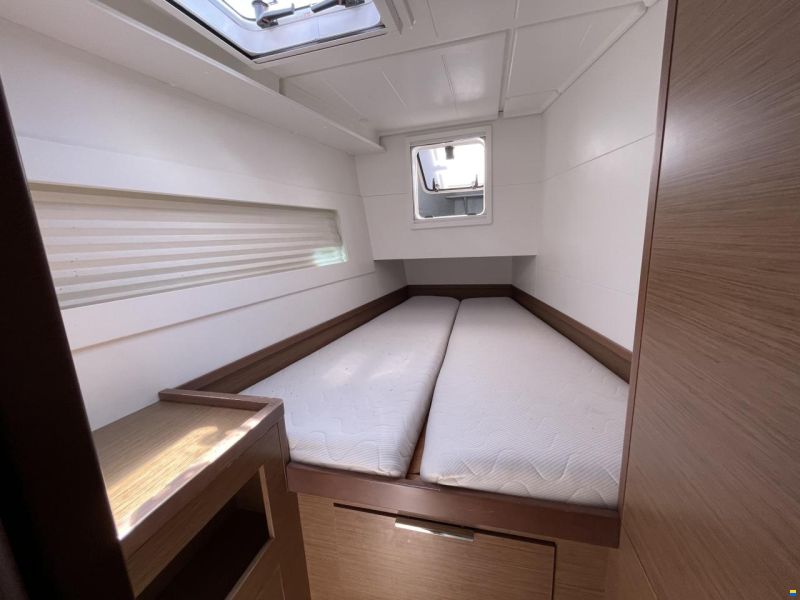 Lagoon 40