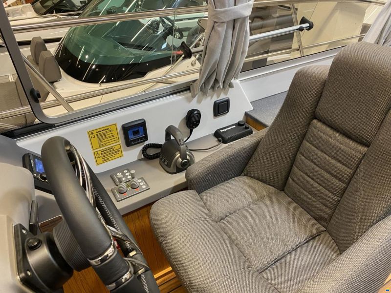 Saga 330 SunTop