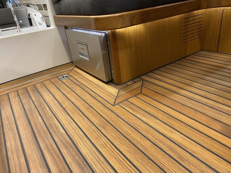 Saga 330 SunTop