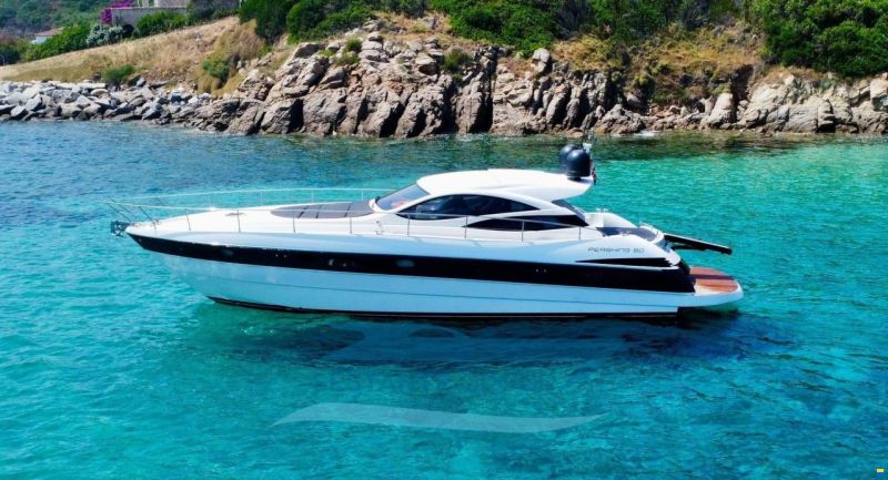 Pershing 50'