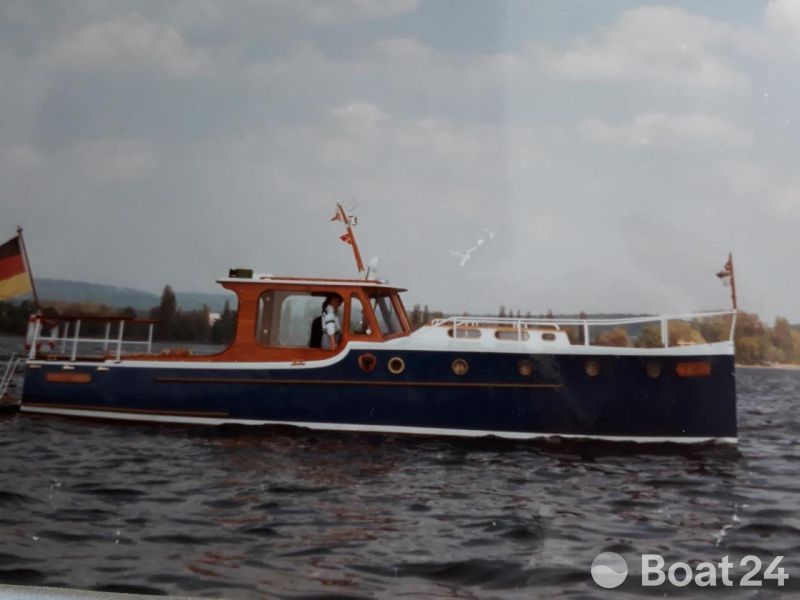 Backdecker