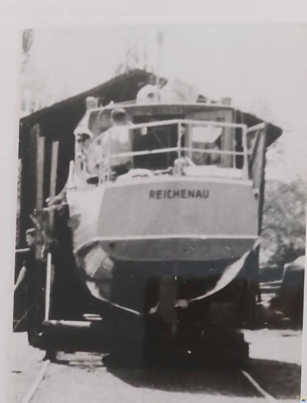 Backdecker