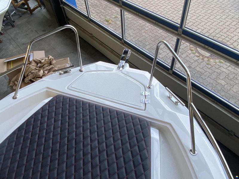 Marine Time QX 563 / 19 Sundeck