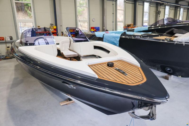 Marian M 800 Spyder