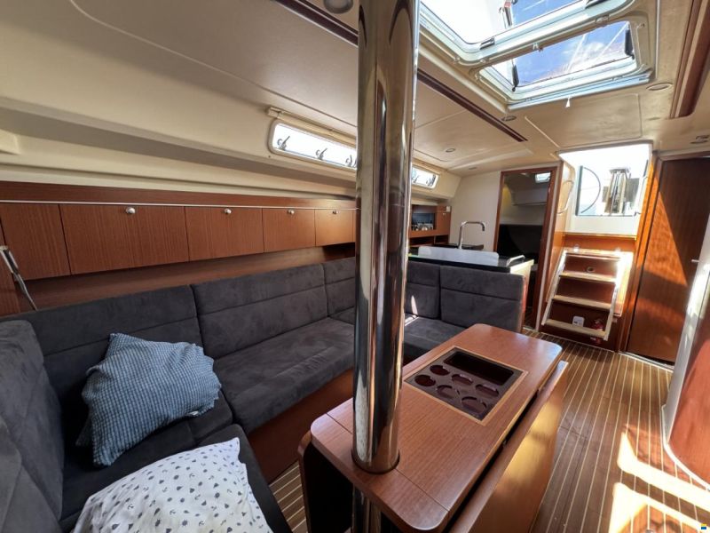 Hanse 415