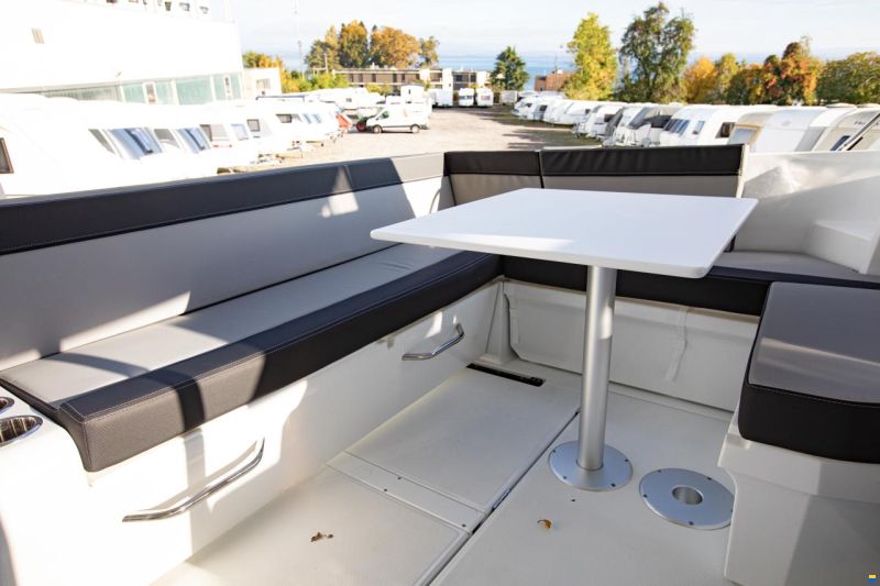 Jeanneau Merry Fisher 895 HB Légende inkl. 2x150P