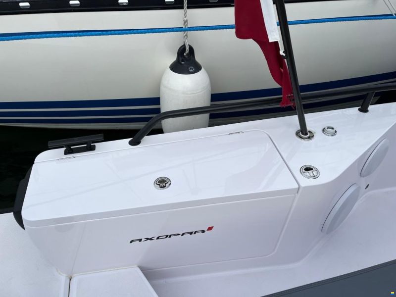 Axopar 28 AC Brabus Line
