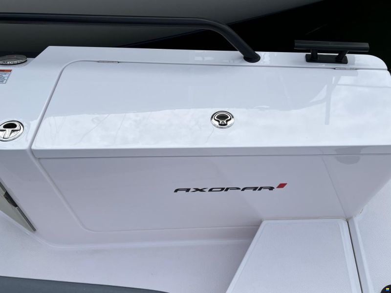 Axopar 28 AC Brabus Line