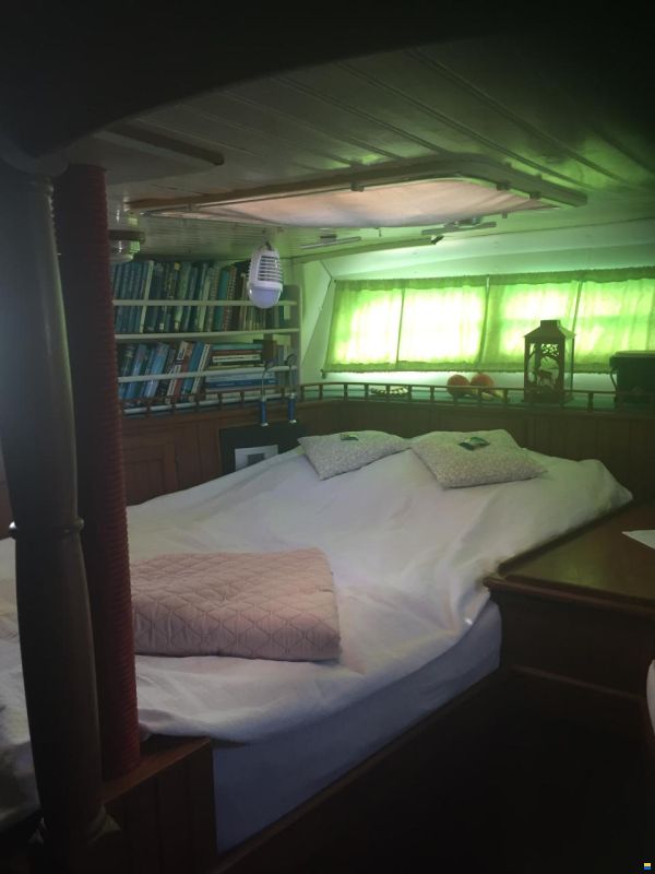 Formosa Ketch 47
