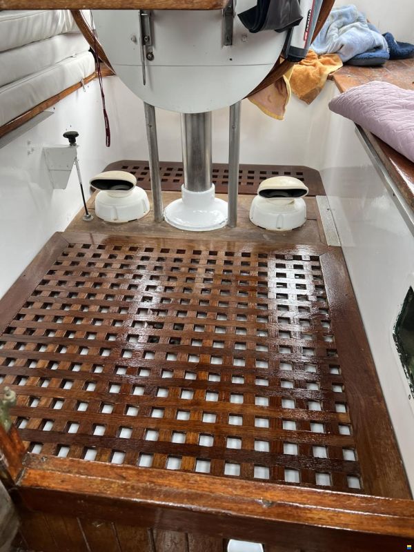 Formosa Ketch 47