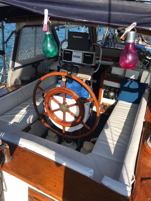 Formosa Ketch 47