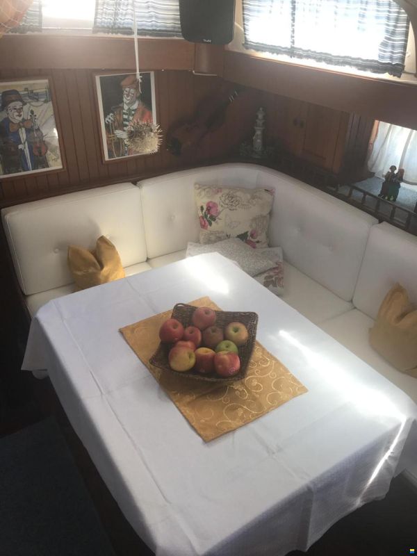 Formosa Ketch 47