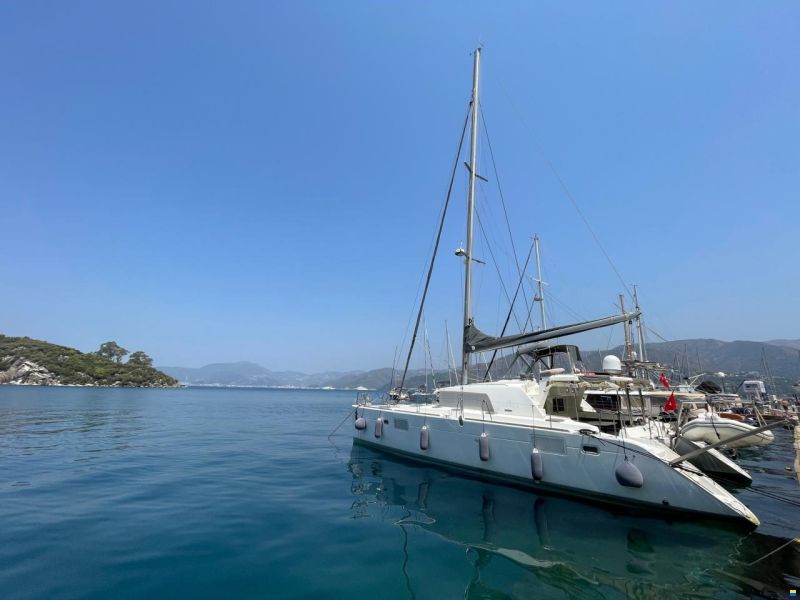Lagoon 440