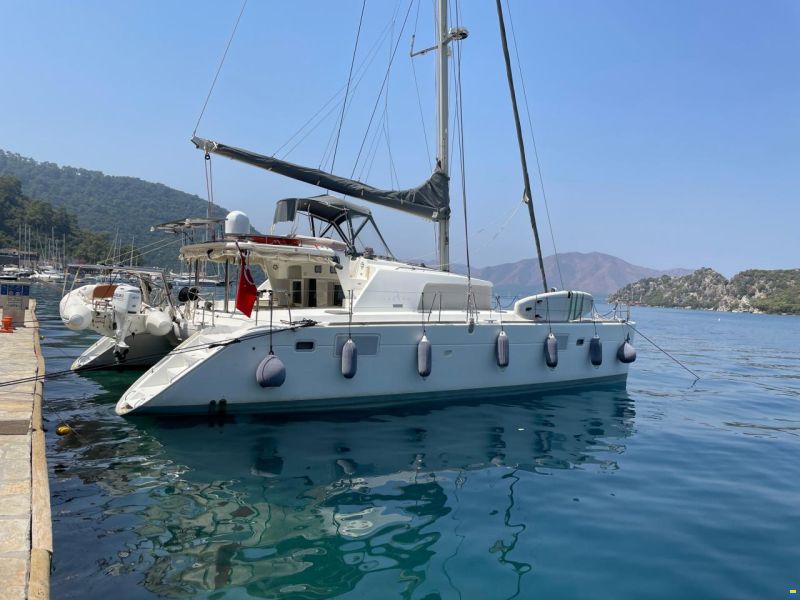 Lagoon 440
