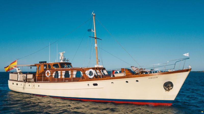 Silver Ships cavalier