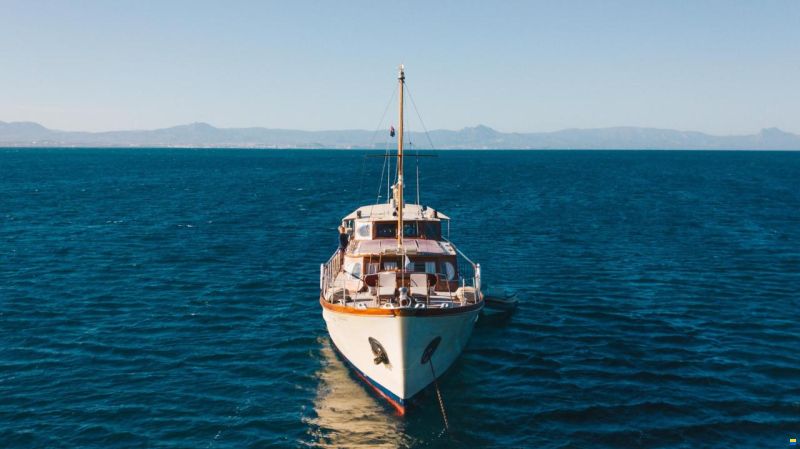 Silver Ships cavalier