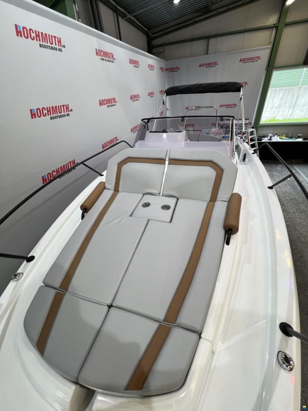 Beneteau Flyer 8 SUNdeck