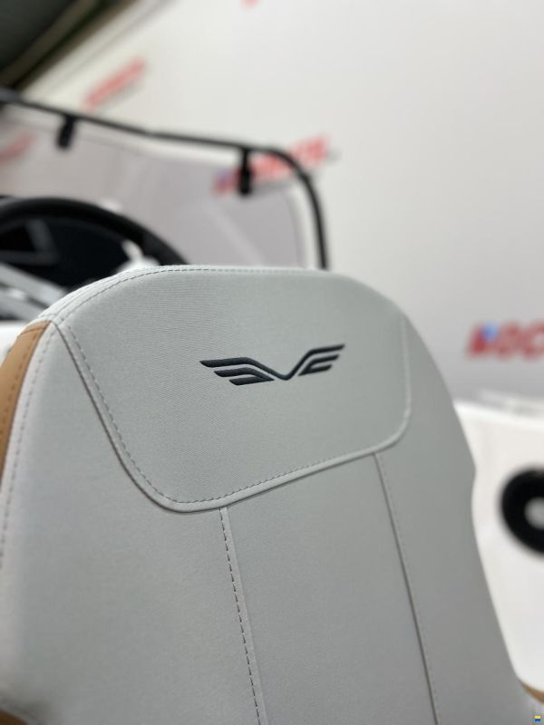 Beneteau Flyer 8 SUNdeck