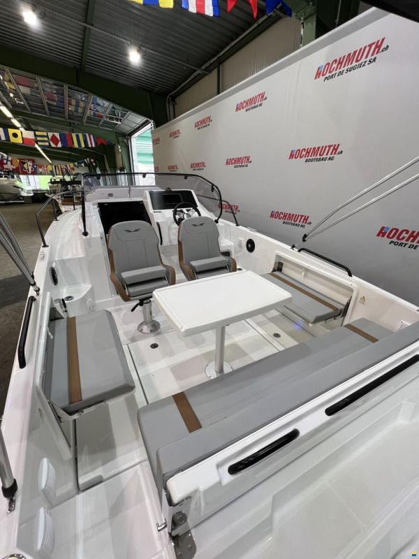 Beneteau Flyer 8 SUNdeck