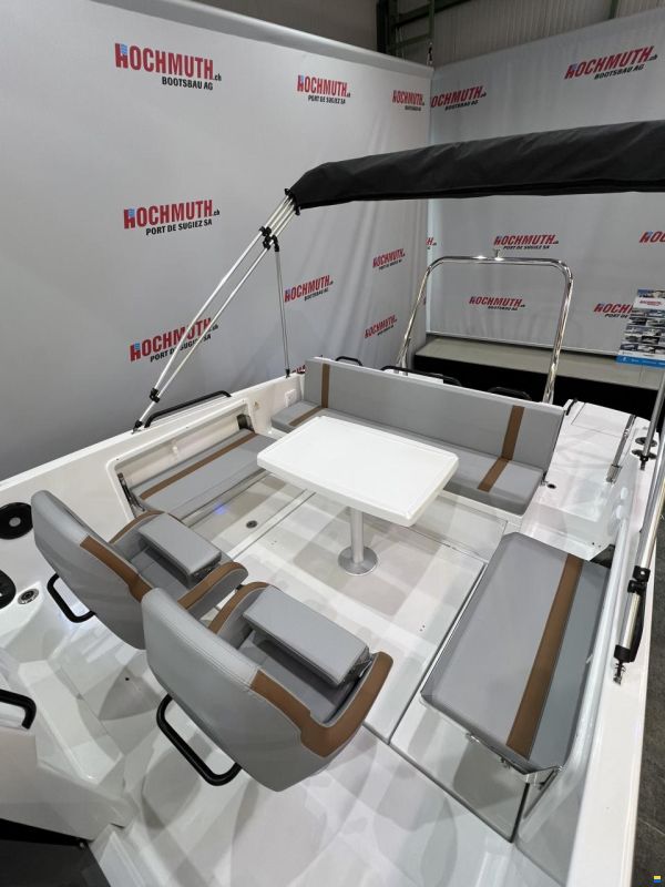 Beneteau Flyer 8 SUNdeck