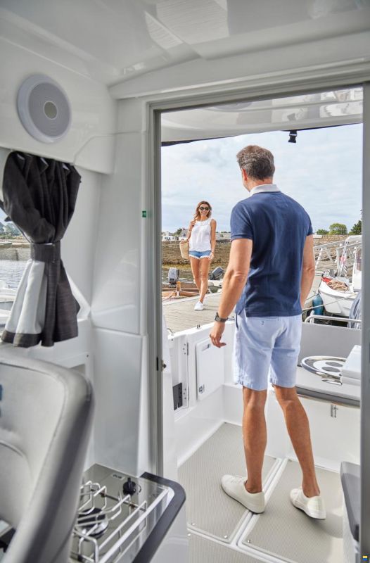 Beneteau Antares 7 OB V2