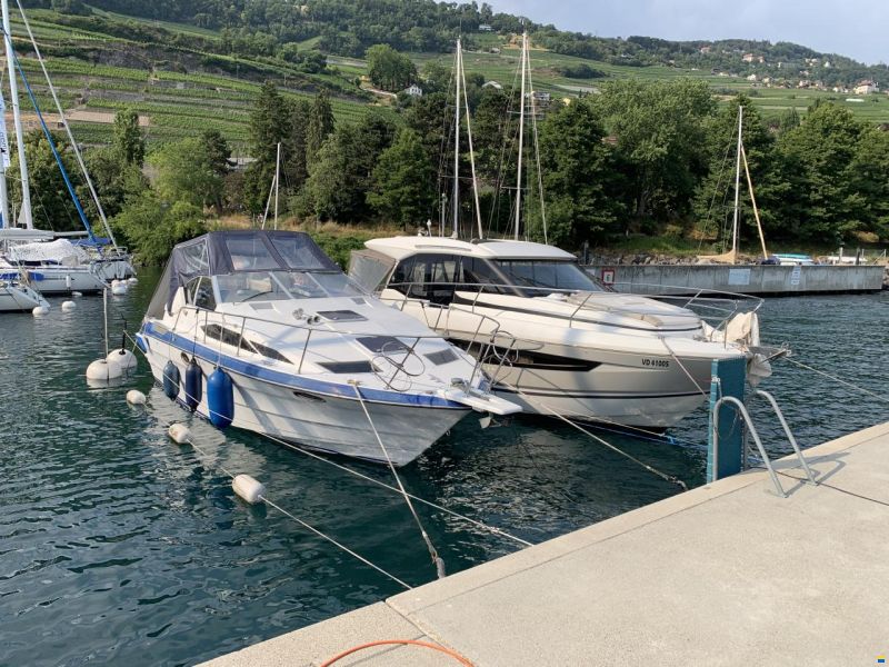 Bayliner Avanti 2950