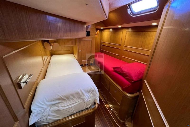 CN Yacht 2000 Felci FY71