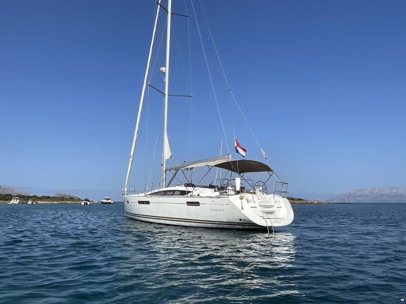 Jeanneau 53