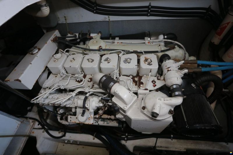 Bayliner Avanti 40