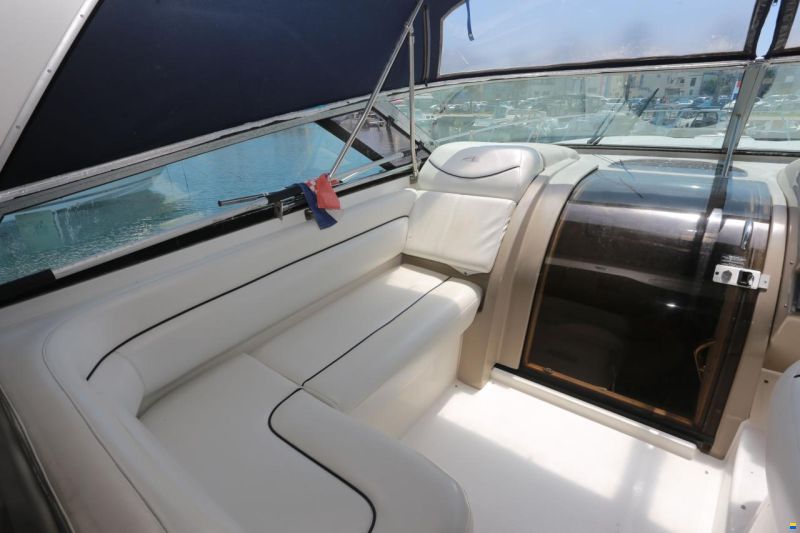 Bayliner Avanti 40
