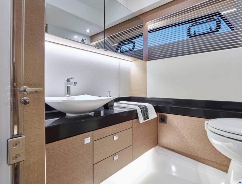 Prestige Yacht 500s