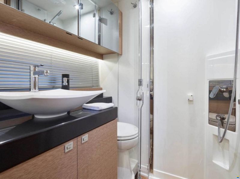 Prestige Yacht 500s