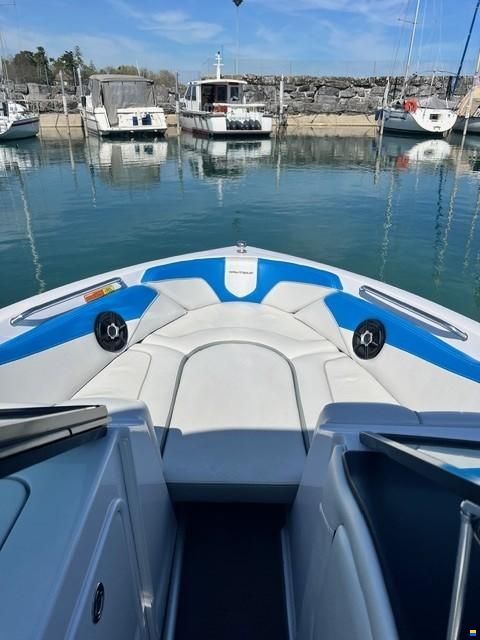 Nautique Super Air Nautique 230 Team Edition