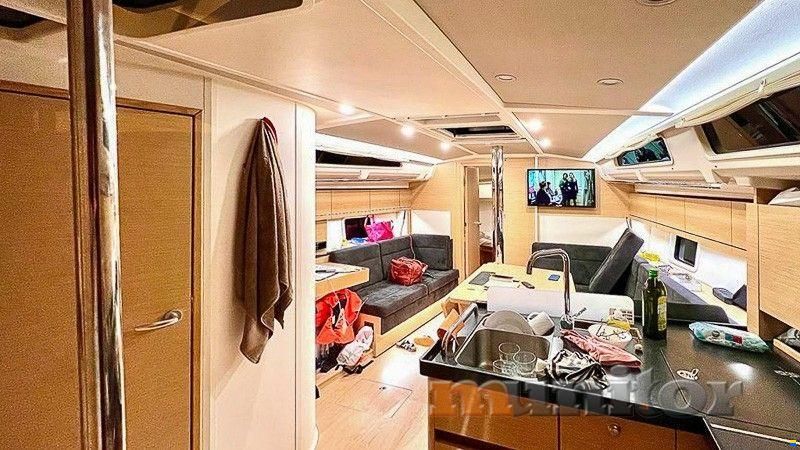 Hanse 418